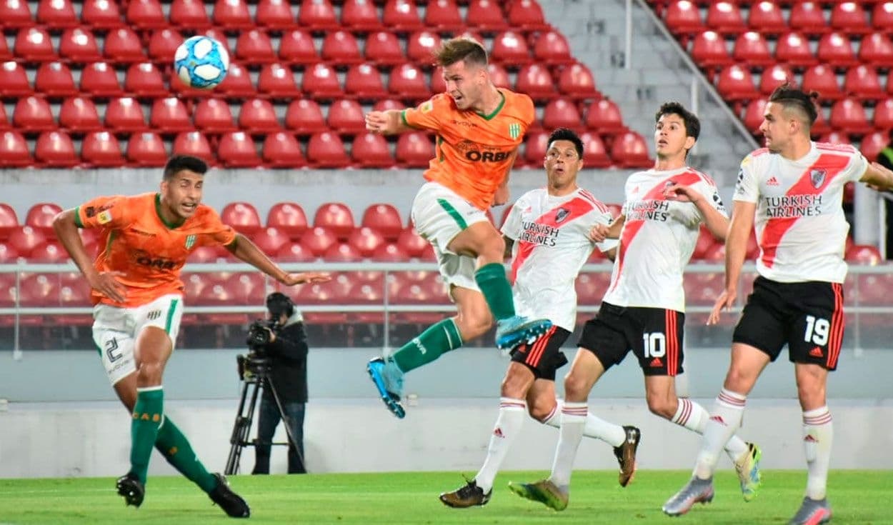 Club Atlético River Plate fue un equipo totalmente desconocido y sufrió una fatal derrota ante Club Atlético Banfield.