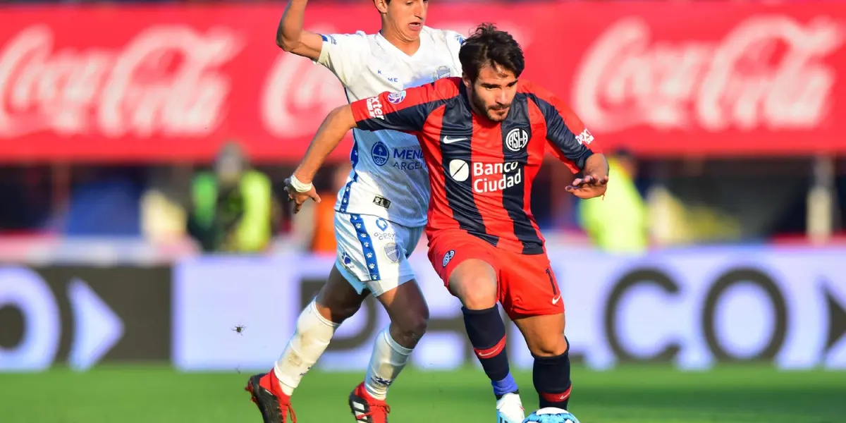 Club Atlético San Lorenzo de Almagro ha descartado a varios jugadores por decisión de Mariano Soso, pero un jugador puede beneficiar económicamente con su salida.