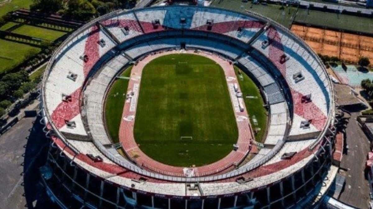 Colombia ya no albergará ningún partido del certamen y la AFA preseleccionó las nuevas canchas que harán de escenario.