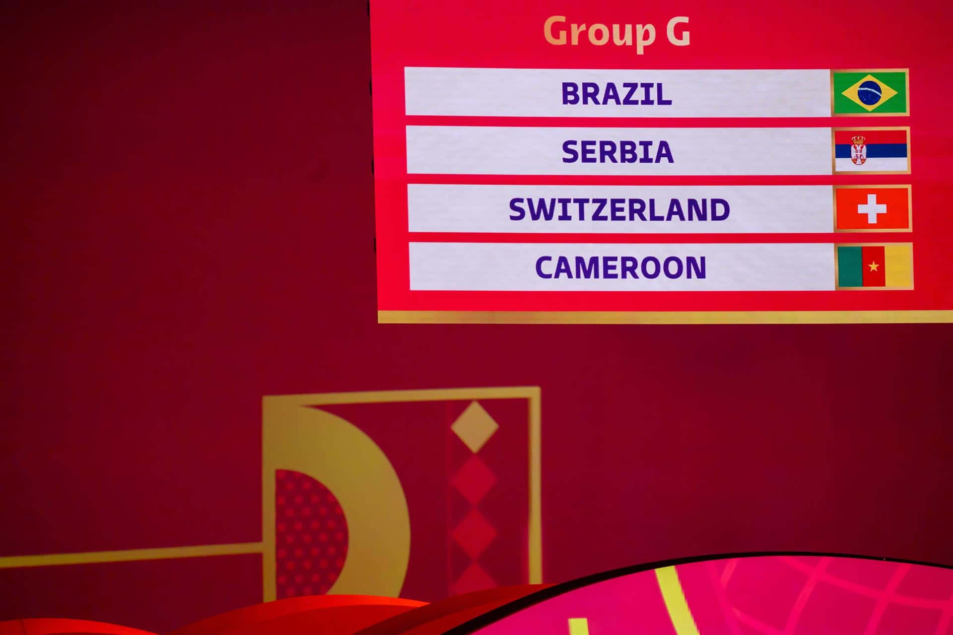 Con 32 selecciones divididas en ocho grupos quedó conformado el fixture de la Copa del Mundo.