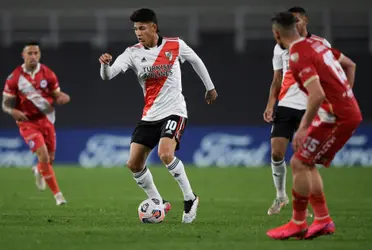 Cristian Ferreira, cedido a Colón de Santa Fe, destacó el nivel del colombiano. Además, contó cuál es el jugador que más lo aconsejaba del equipo.