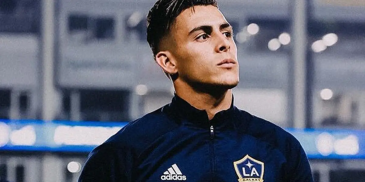 Cristian Pavón se encuentra tomando unos días de descanso en la Argentina, aguardando que las negociaciones de su transferencia lleguen a buen puerto.