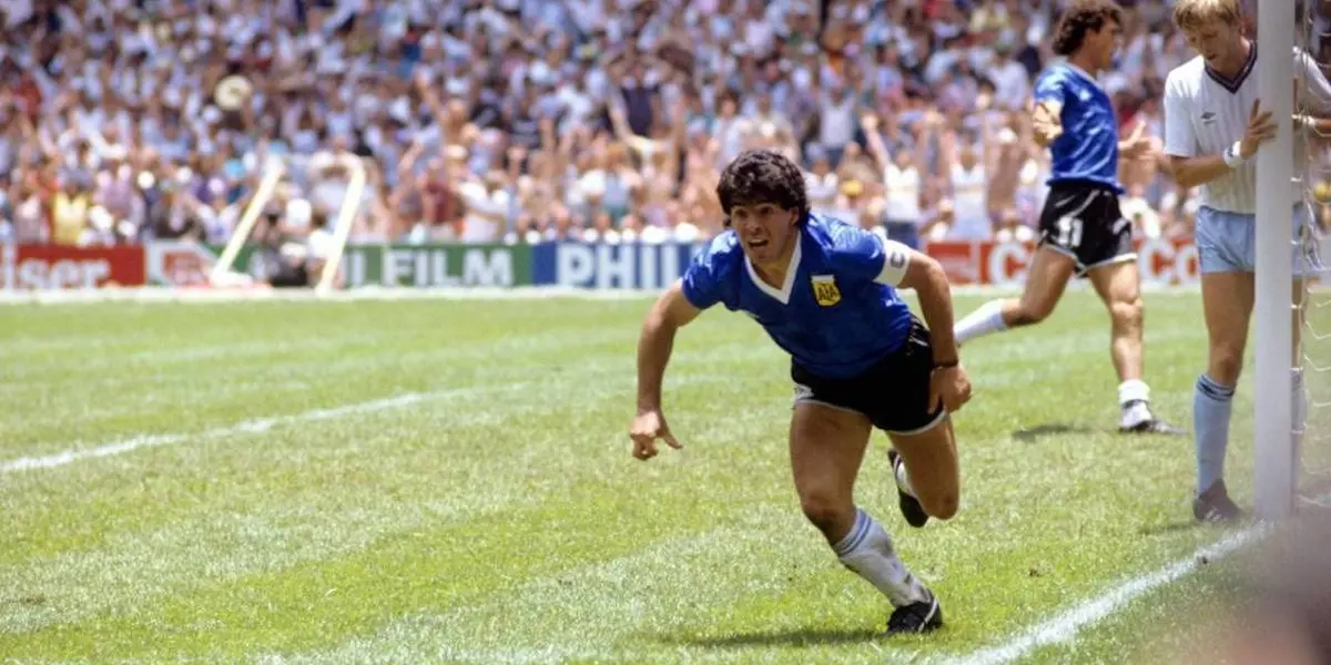 Dalma Maradona, hija del 10, asegura que la camiseta que entrará en remate corresponde a la del primer tiempo del partido ante Inglaterra. Mientras, la casa de subastas asugura que corresponde a la de los dos goles.