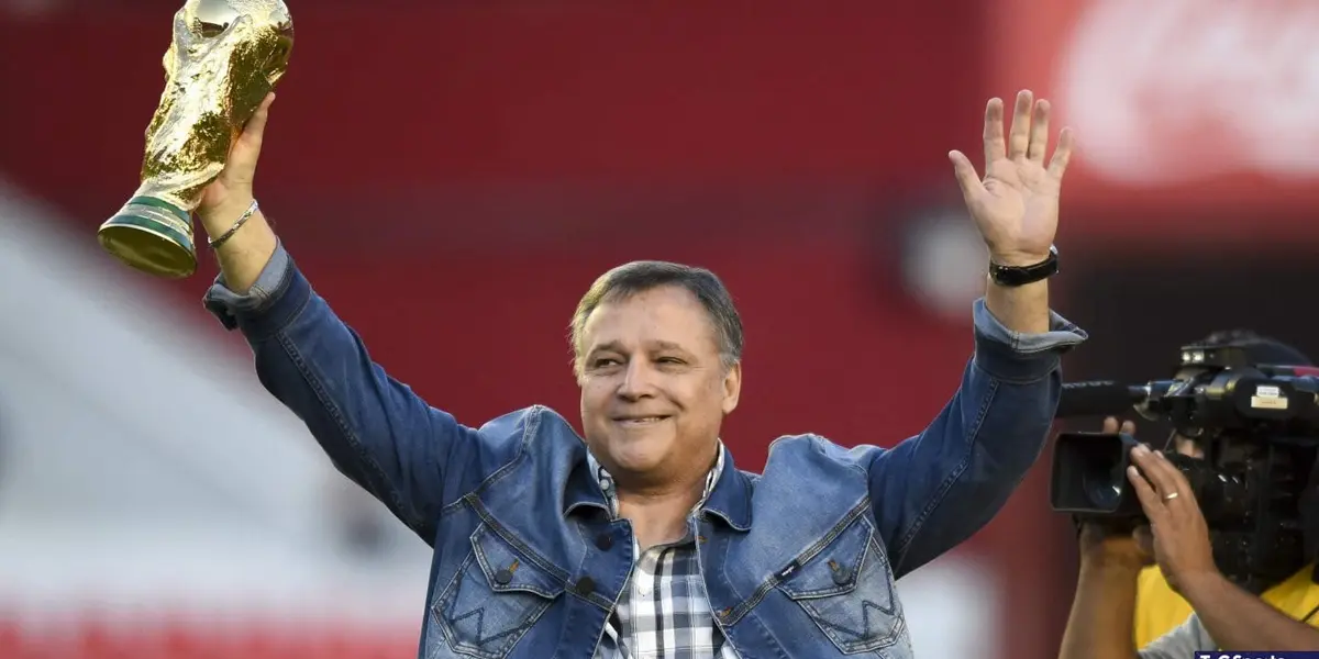 Daniel Bertoni expresó que posee cáncer de próstata y que está recibiendo tratamiento médico.