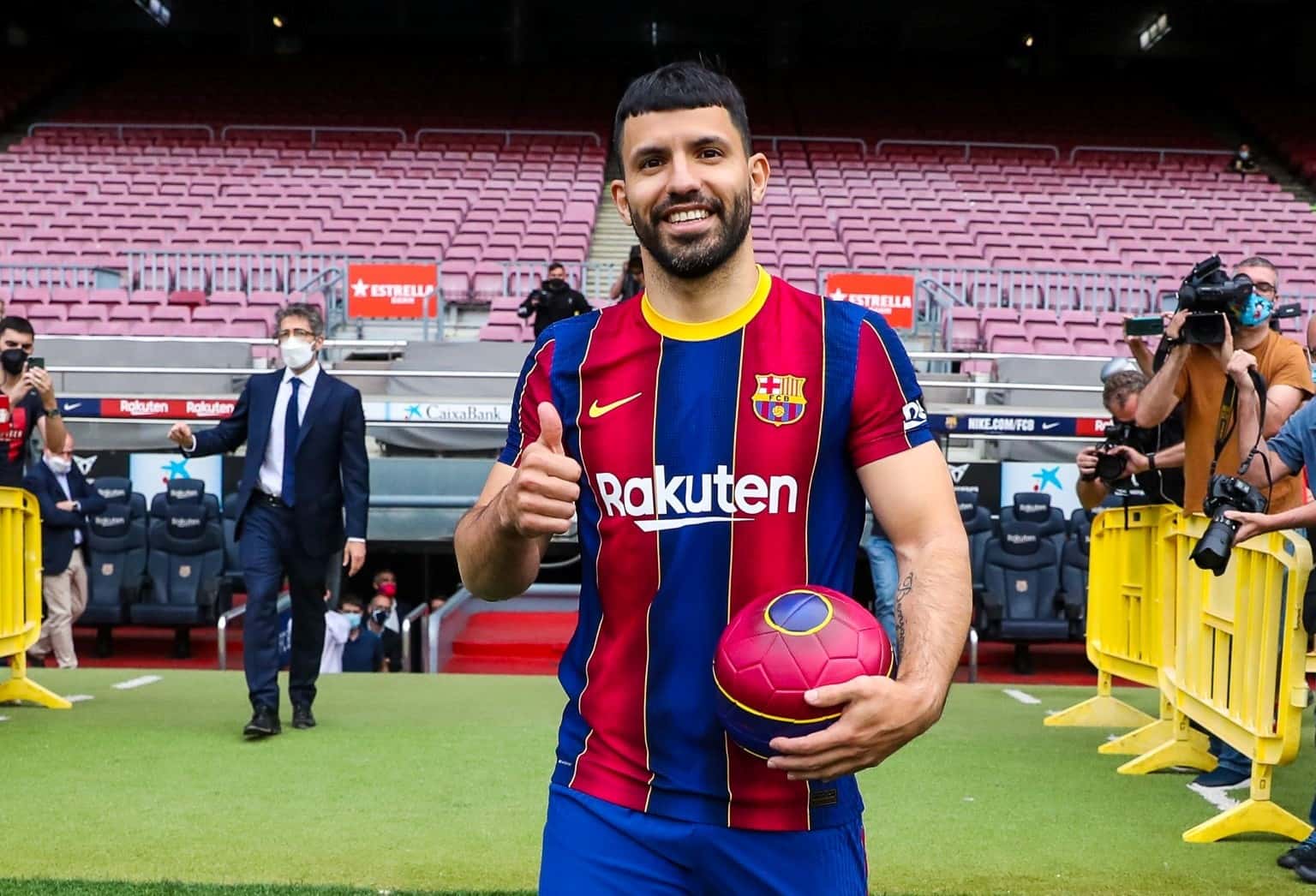 De cara a la nueva temporada en Barcelona, el delantero argentino tomó una importante decisión.