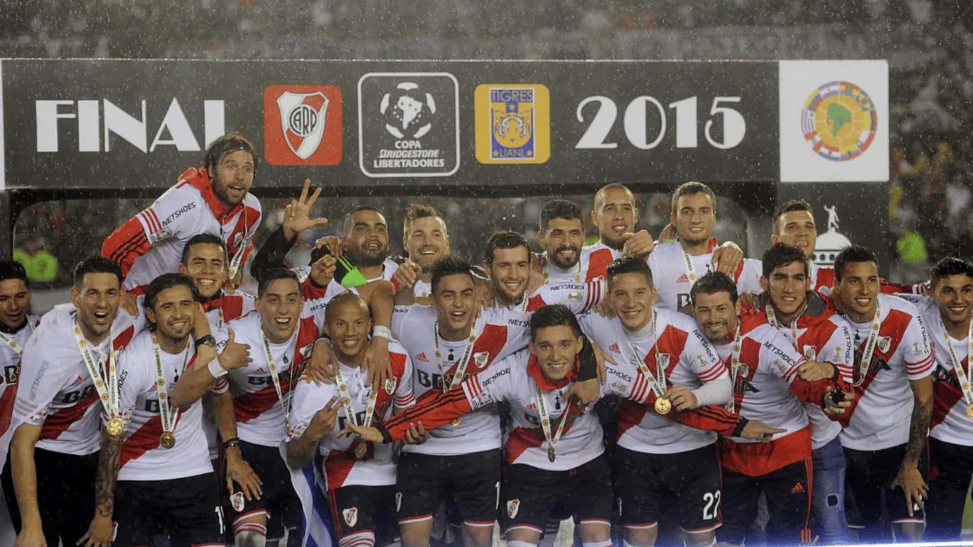 De ser campeón con River a estar sin club (Ole)