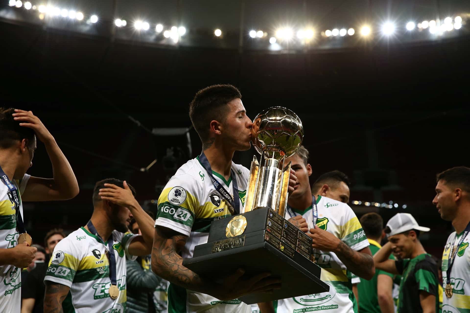 Defensa y Justicia no está dispuesto a dejar ir al futbolista, que finaliza su préstamo en diciembre.