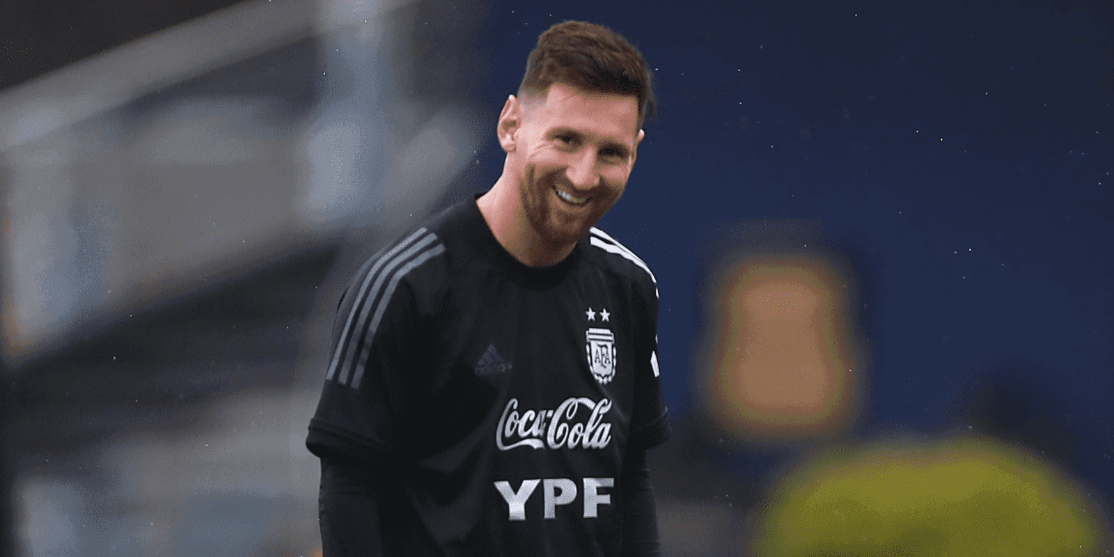 Desde España alucinan con la actuación de un joven jugador, a quien lo ponen por encima del campeón del mundo