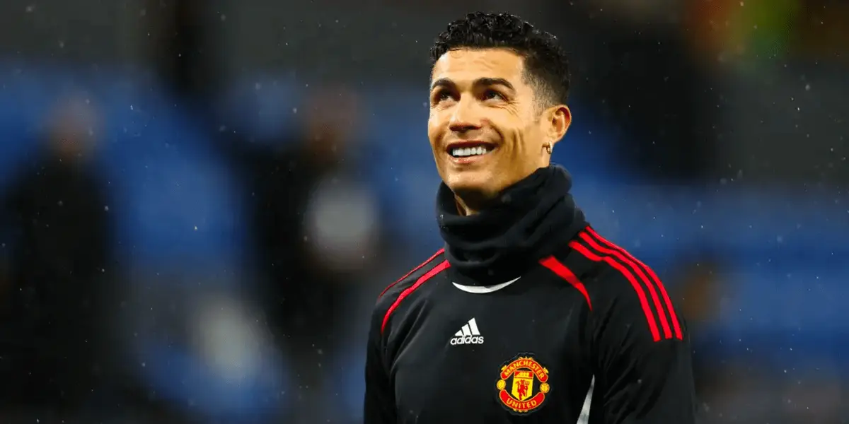 Desde Portugal confirmaron que desde Medio Oriente quisieron por dos temporadas al actual delantero del Manchester United