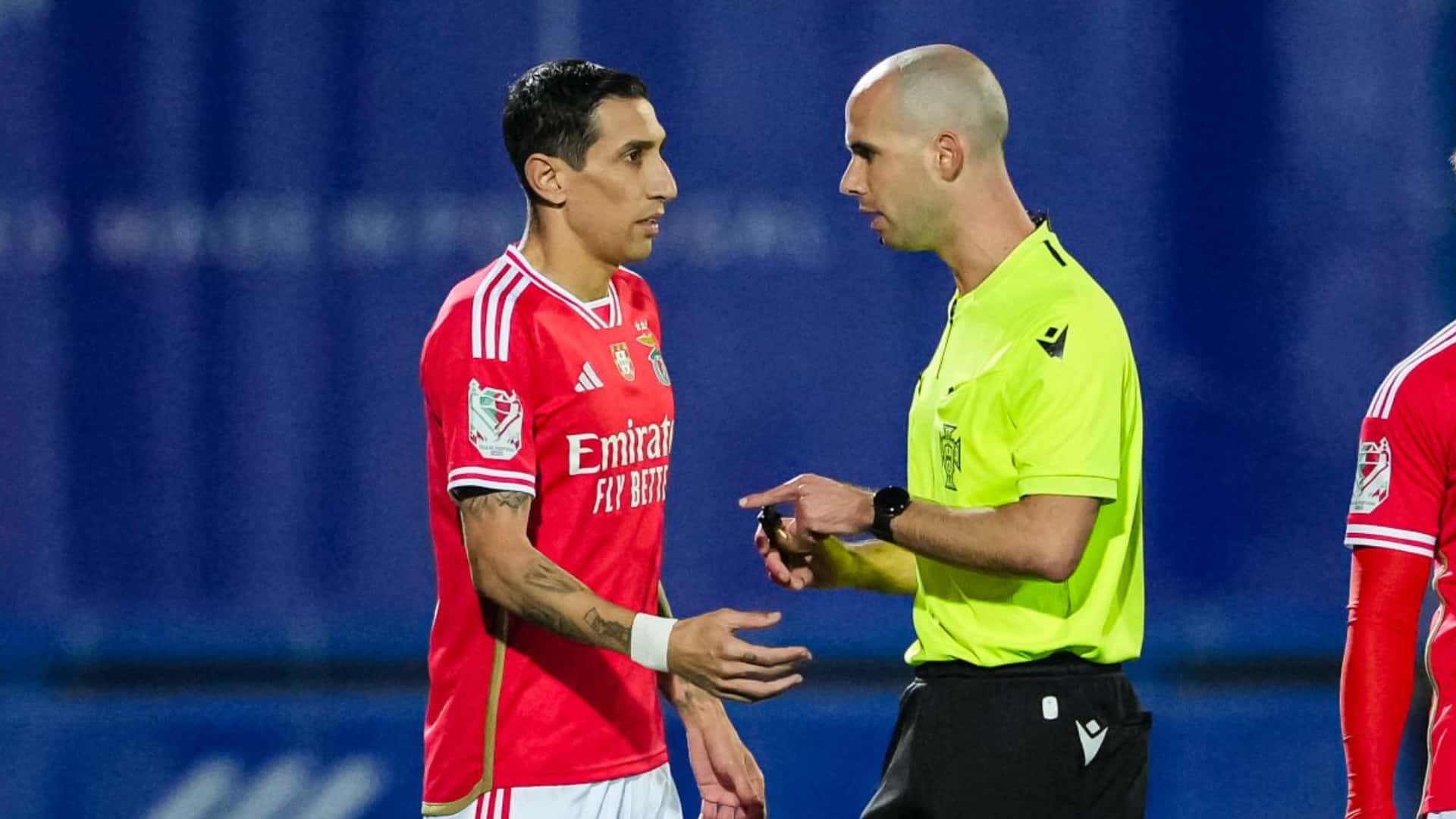 Di María se quejó de los árbitros en Portugal