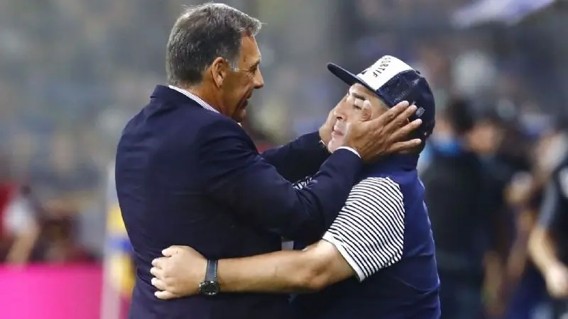 Diego Armando Maradona no solo fue un gran jugador, también fue una persona fenomenal, y Miguel Ángel Russo contó una gran anécdota al respecto.