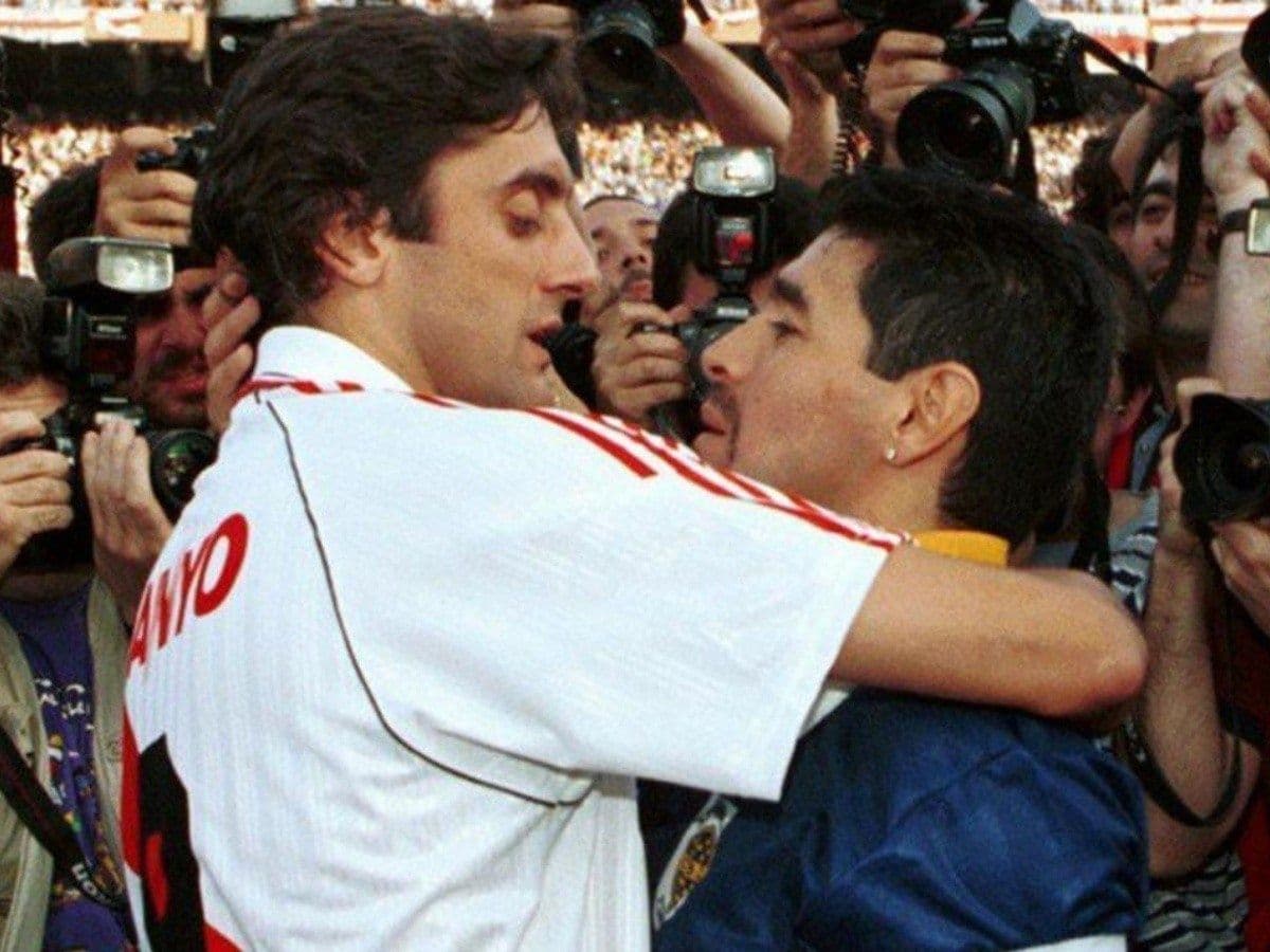 Diego Maradona y su relación con el Millonario, incluso en este momento.
