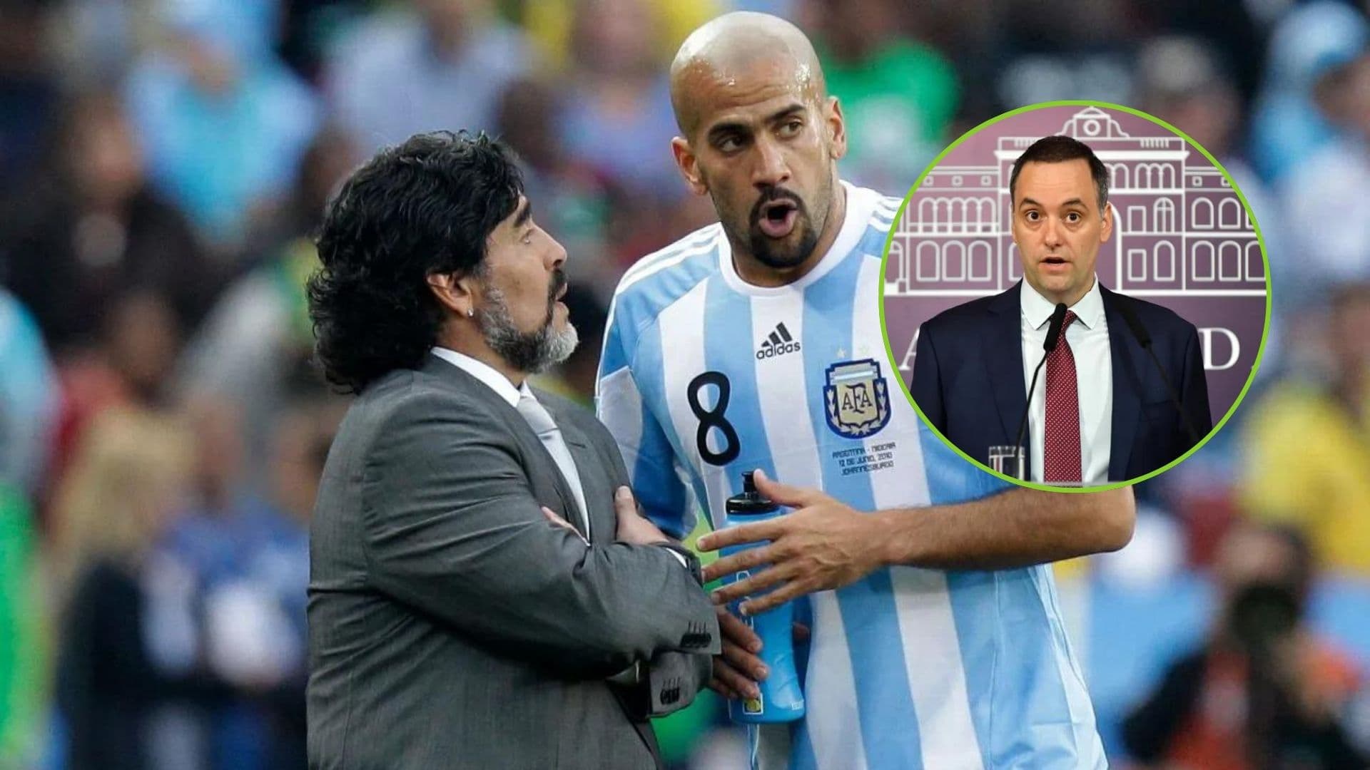 Diego Maradona y Verón en el Mundial de Sudáfrica 2010.