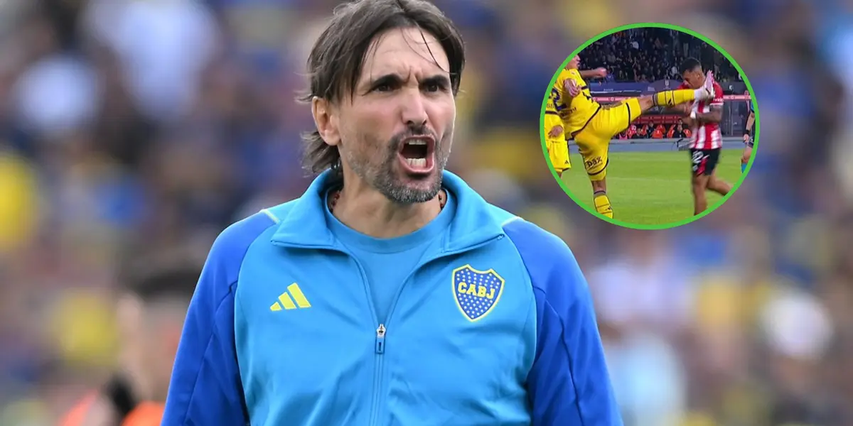 Diego Martínez dando indicaciones con el buzo de DT de Boca.