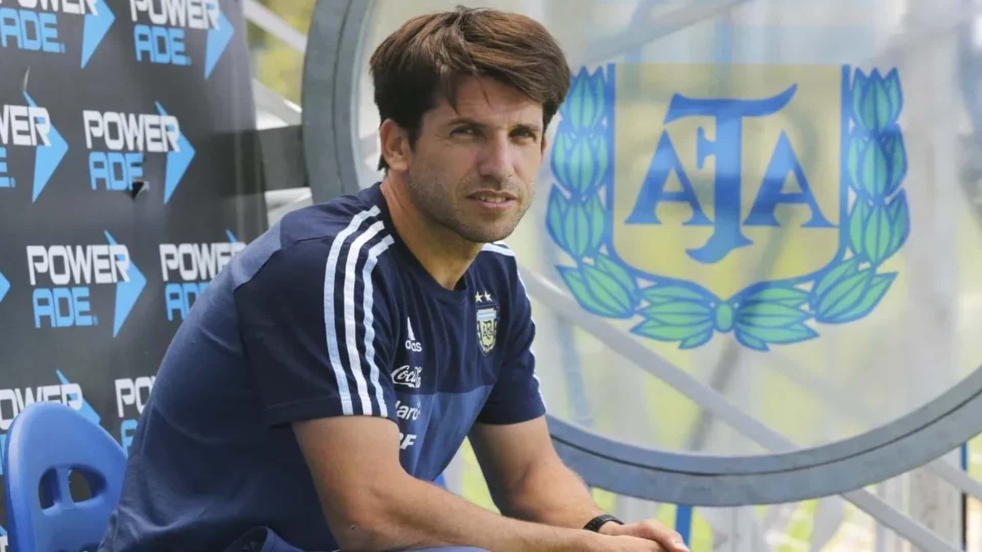 Diego Placente volvió a citar pibes de River (TN)