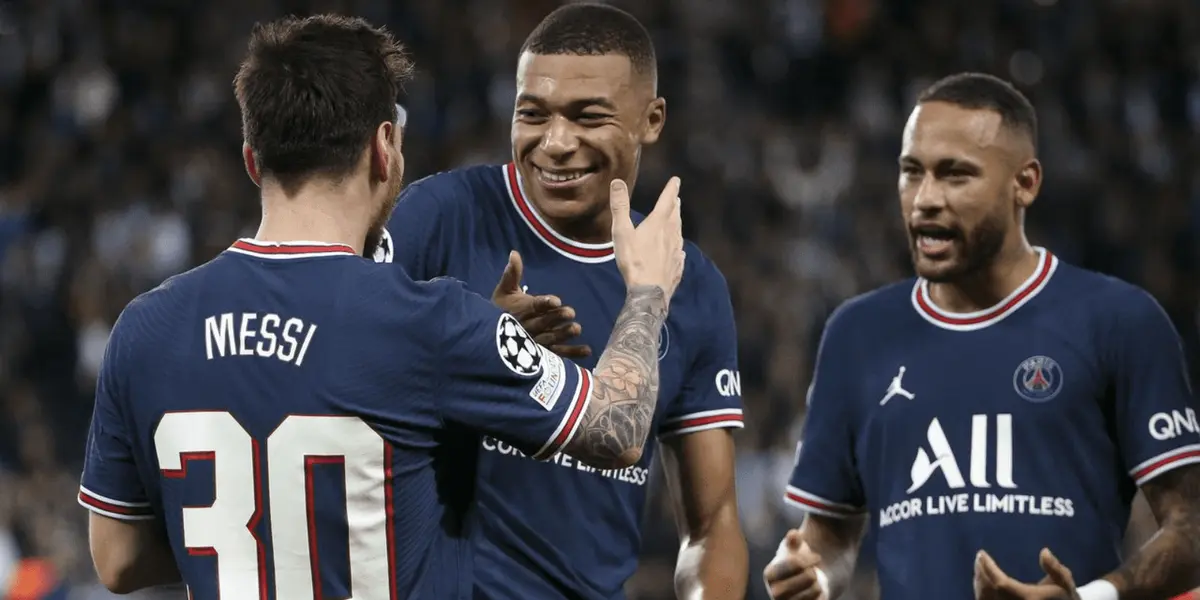 Durante la primera temporada de la Pulga en Francia, recibió varias críticas y un personaje inesperado salió en su defensa