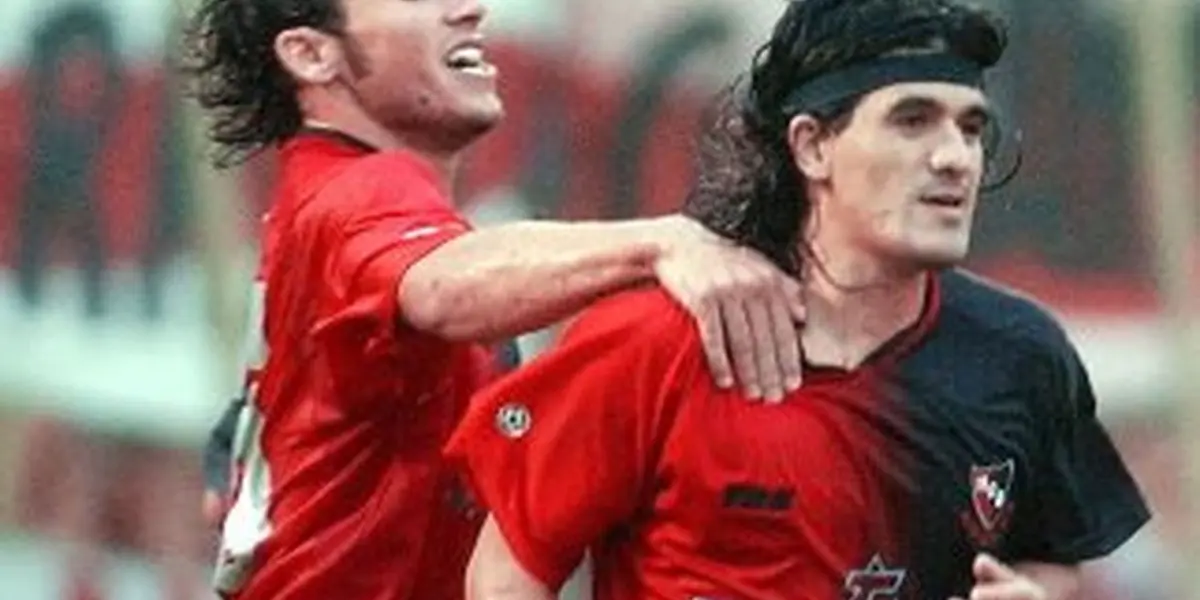 El 12 de diciembre de 2004, la Lepra conquistó el Apertura 2004 de la mano del Burrito Ortega y del Tolo Gallego.