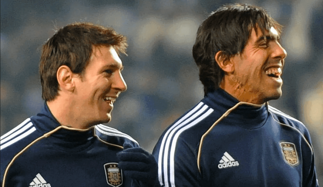 El Apache habló de la Selección Argentina y trazó un paralelismo entre el funcionamiento de Leo en el PSG y en la Albiceleste.