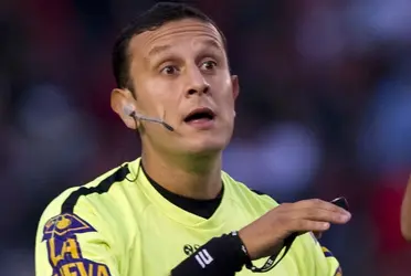 El árbitro Darío Herrera denunció a Lautaro Acosta, jugador de Lanús, luego del partido de anoche entre Racing y el Granate en Avellaneda.