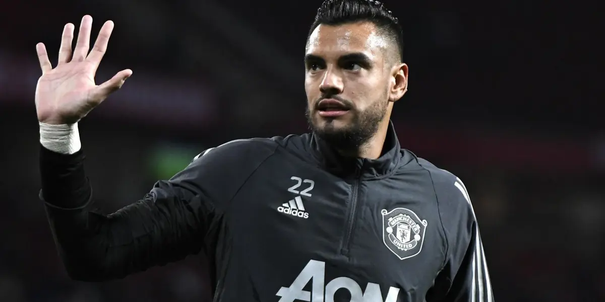 El arquero argentino quedará libre de Manchester United y aún sigue buscando un nuevo destino.