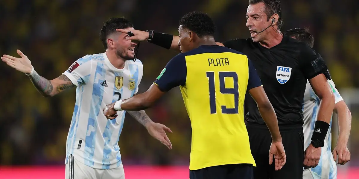 El arquero de la Selección Argentina contó lo que le aseguró su compañero, protagonista en el polémico penal cobrado para Ecuador.