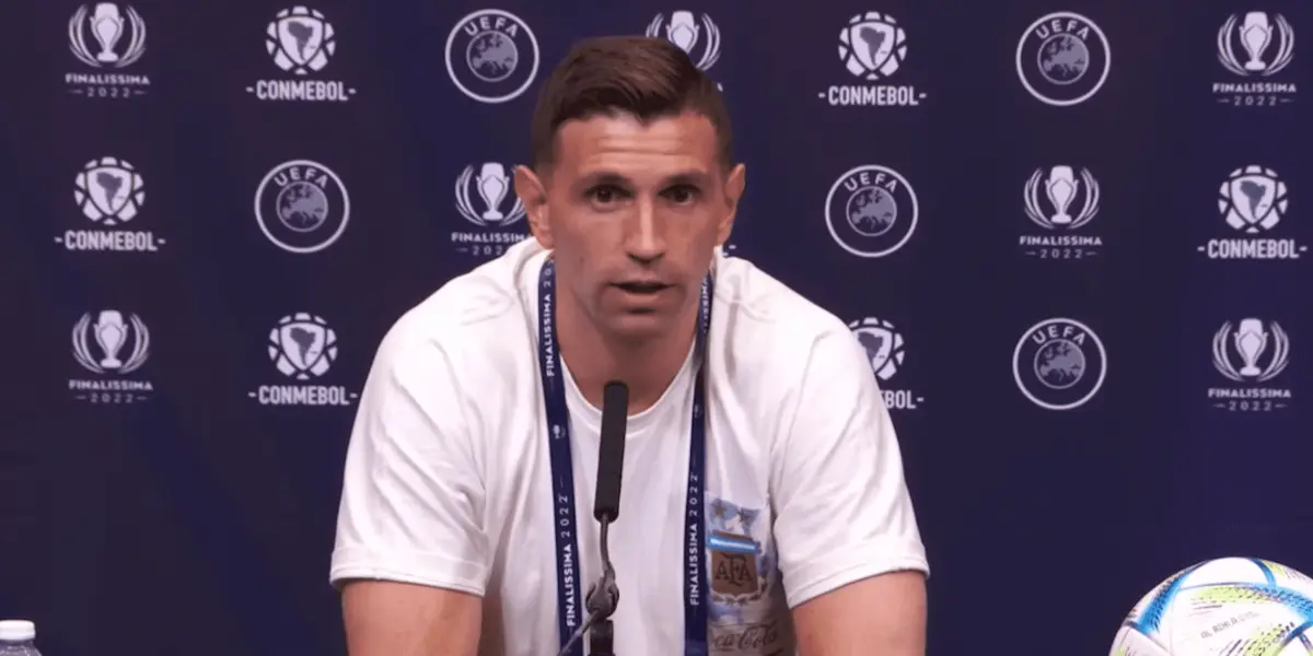 El arquero de la Selección Argentina habló de varios temas y explicó que hubo un contacto con un club argentino.
