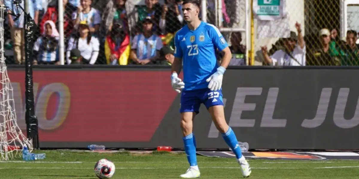 El arquero de la Selección Argentina mantuvo la valla en cero en la victoria conseguida en la altura de La Paz.