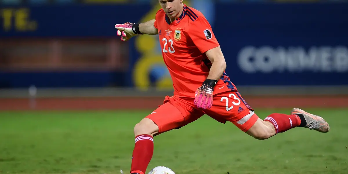 El arquero del seleccionado nacional manifestó su bronca tras la suspensión del clásico sudamericano.