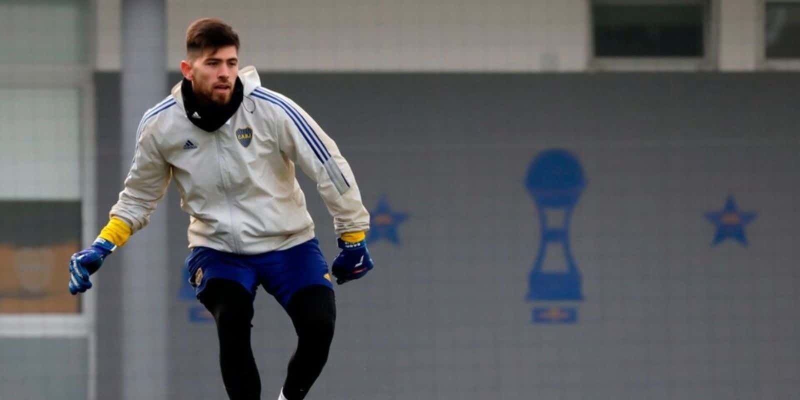 El arquero del Xeneize todavía no resuelve su futuro, por lo que el club le ofreció una particular condición.