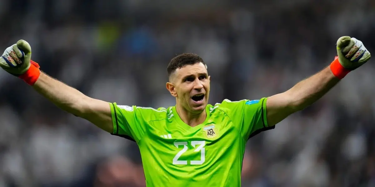 El arquero es uno de los jugadores más queridos de la Selección Argentina y recibe el amor de la gente.