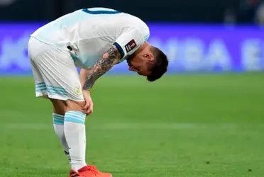 El astro argentino disparó contra la CONMEBOL en el partido entre la Selección Argentina y Paraguay y podría ser suspendido.