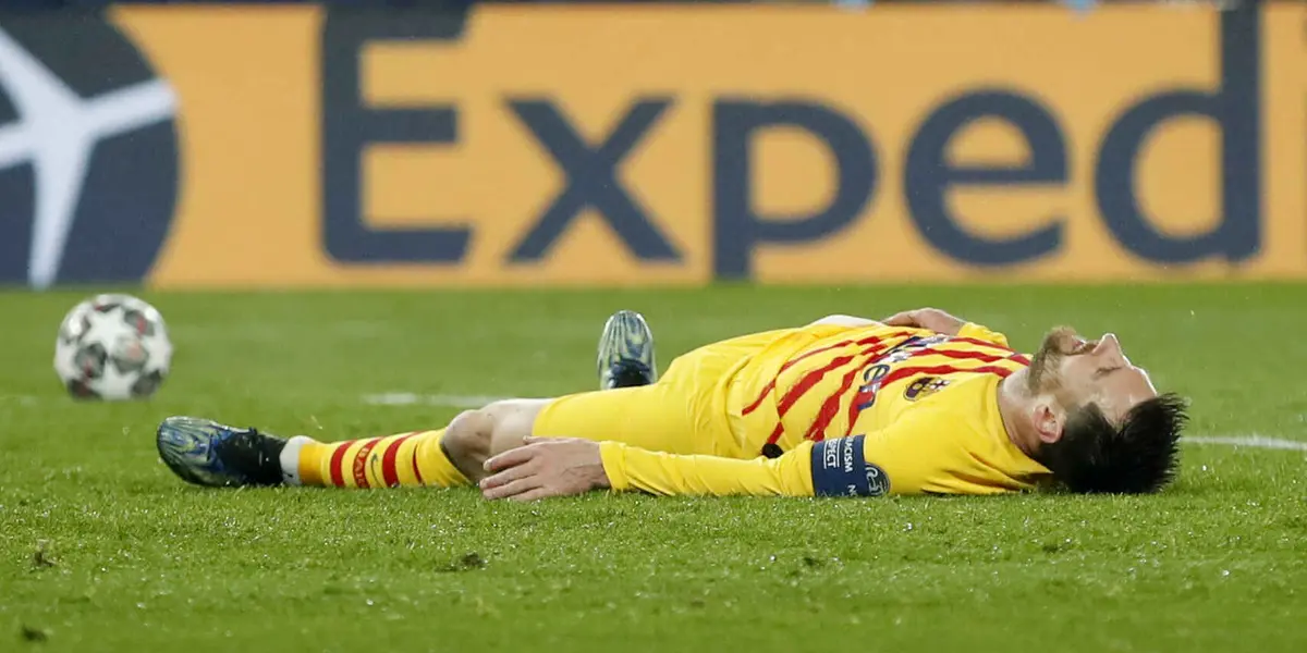 El Barcelona anunció la salida de Lionel Messi del club el pasado jueves cinco de agosto y esto generó una sorpresa mundial en el mundo del fútbol. Uno de los motivos puede llegar haber sido las malas campañas en las competencias internacionales, en donde el rosarino ya no se encontraba contento con el elenco catalán. Repasa acá los peores fracasos del último tiempo.
