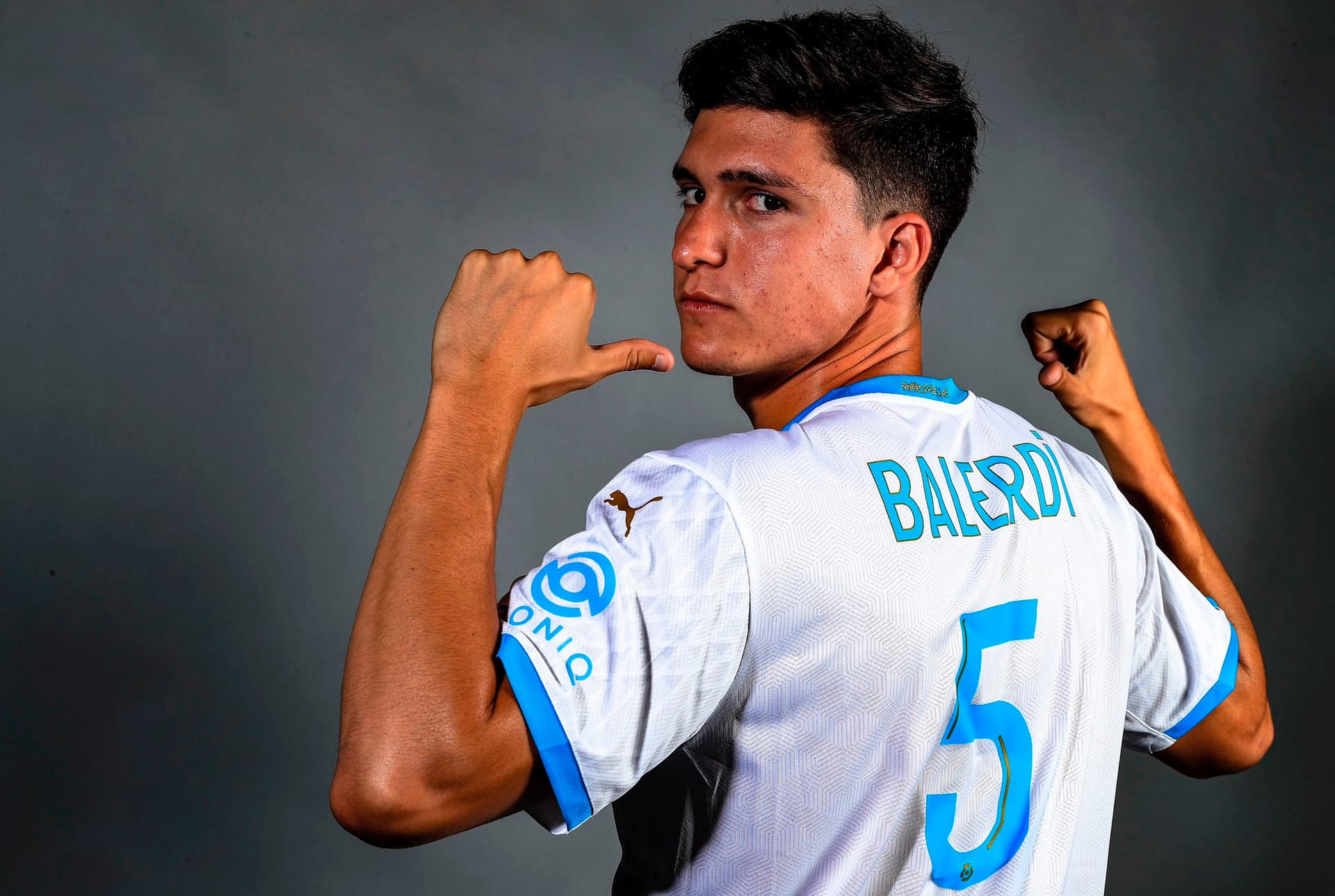 El Borussia Dortmund llegó a un acuerdo con el conjunto francés por el ex defensor del Xeneize.