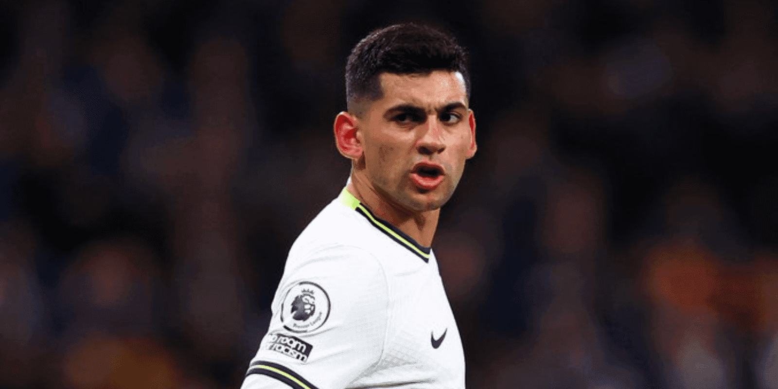 El campeón del mundo fue expulsado durante el partido ante el Manchester City y las críticas aparecieron de inmediato