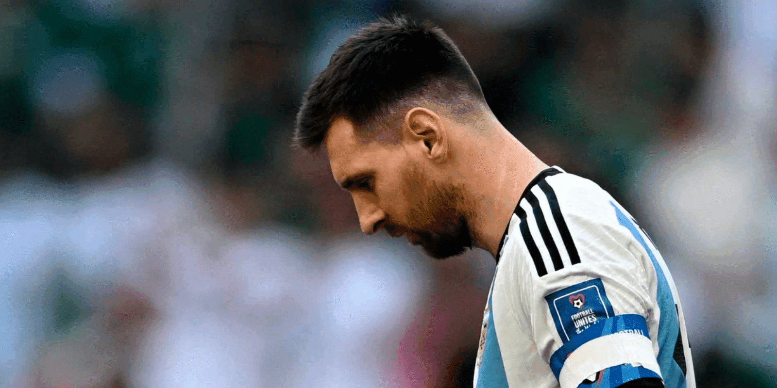 El campeón del mundo organizó una fiesta antes de cerrar el año, donde asistieron Ángel Di María y Leandro Paredes