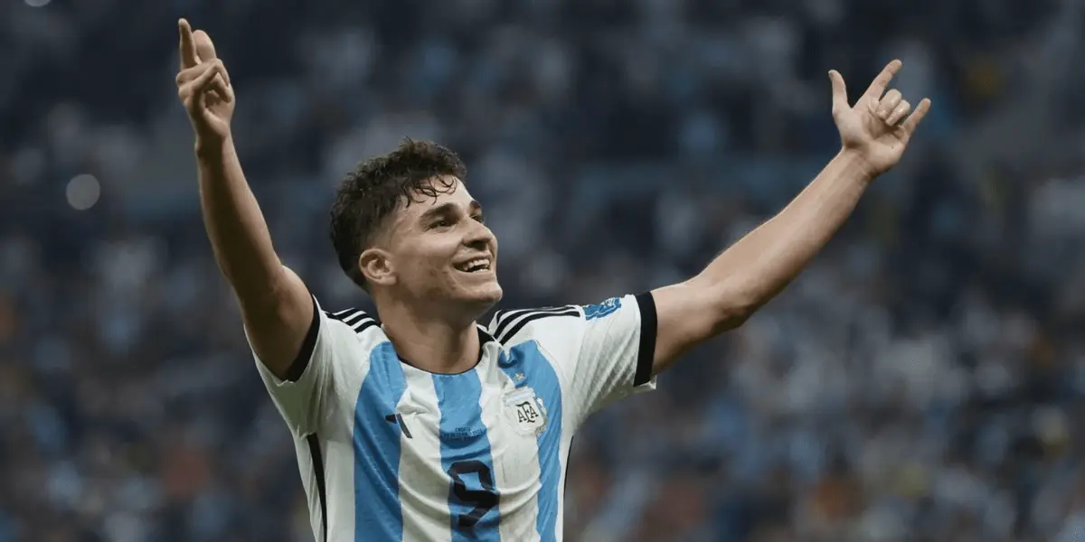 El campeón del mundo ratificó el gran cariño que tienen los hinchas ingleses por él