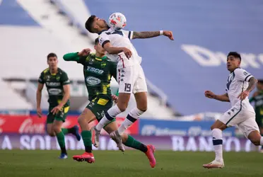 El campeonato argentino arrancó el pasado viernes 16 de julio en tres fechas con algunos partidos por disputar ya tenemos dos punteros Independiente y San Lorenzo con siete unidades ¿Cómo continua la fecha y qué partidos se estarán jugando en la jornada cinco? Toda la información acá.