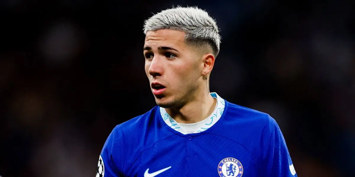 El centrocampista argentino del Chelsea realizó un posteo que generó algo de controversia entre los seguidores del Chelsea.