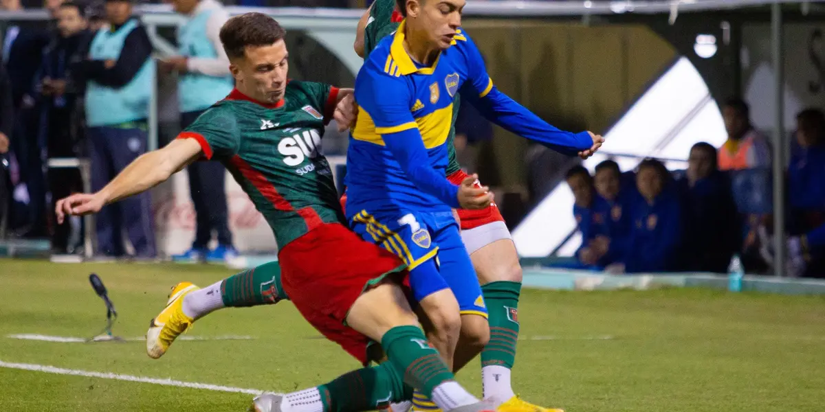 El Changuito recibió una patada criminal en el primer tiempo ante Agropecuario y la lesión podría ser más grave de lo que parece.