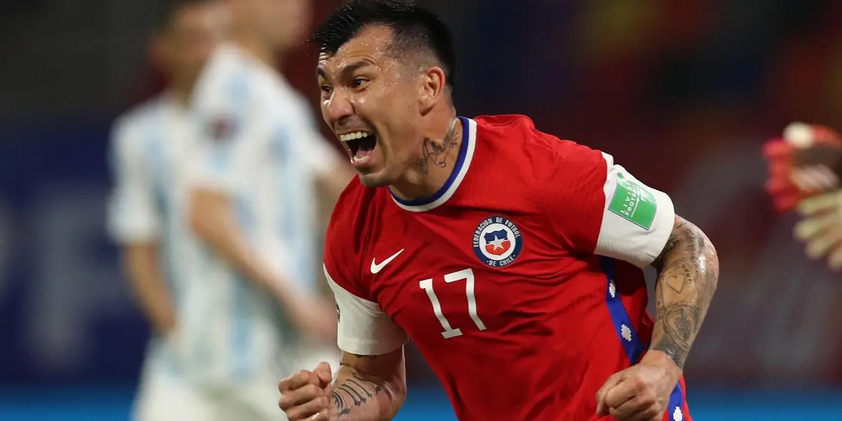 El chileno que milita en el Bologna de la Serie A suena como refuerzo para el Xeneize.