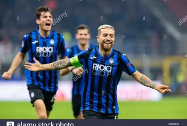 El Club Atlético Boca Juniors estaría tras los pasos de Alejandro Darío Gómez, pero el argentino tendría un costo alto.