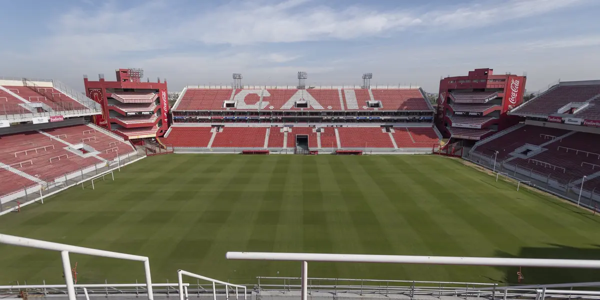 El club Independiente del barrio de Avellaneda es uno de los clubes más ganadores a lo largo de la historia del fútbol en Argentina. Es parte del llamado grupo “Los grandes” en referencia a su popularidad, campeonatos y fanáticos en Argentina.