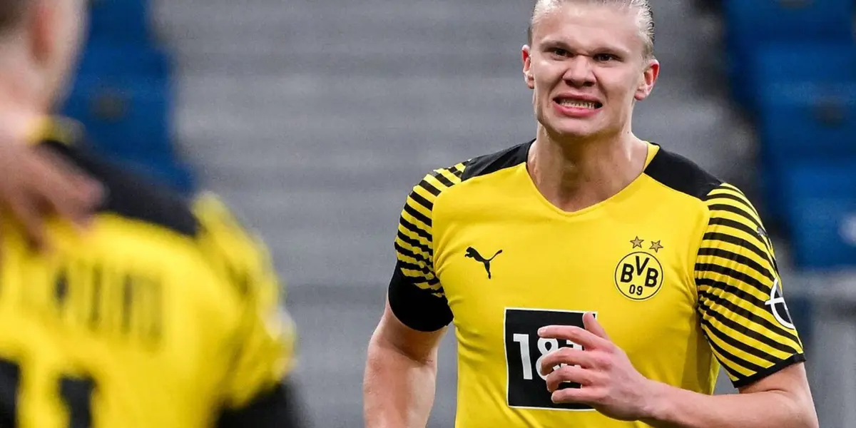 El club inglés le realizó una oferta al delantero noruego, en una suma realmente sorprendente.