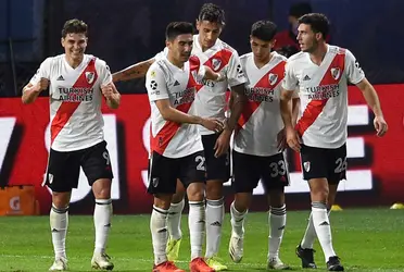 El colombiano Fabián Ángel y el chileno Cristian Riquelme podrían llegar al Millonario.