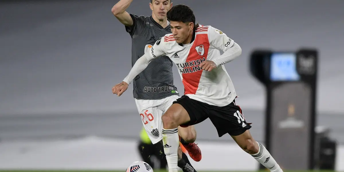 El colombiano fue ganando terreno en los último partidos y el Muñeco lo mantendría como titular.