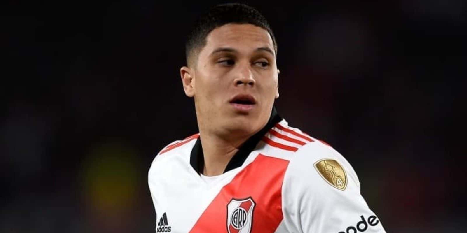 El colombiano habló en la previa del partido ante Racing Club y dejó un claro mensaje para los hinchas y dirigentes.