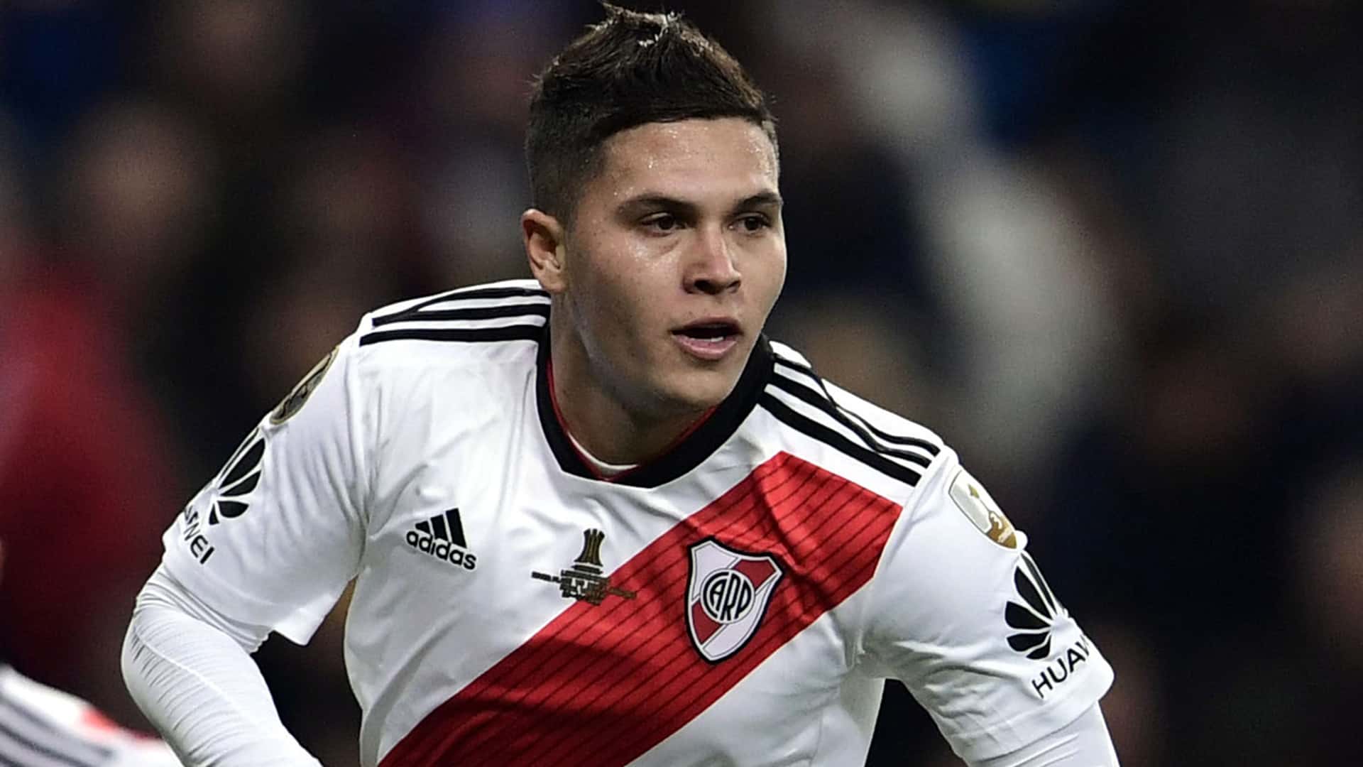 El colombiano le respondió un comentario en Instagram a Nicolás De la Cruz deslizando una probable vuelta a Núñez.