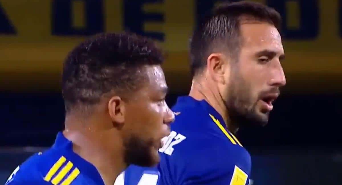 El colombiano rompió el silencio y explicó lo que pasó con su compañero de Boca Juniors.