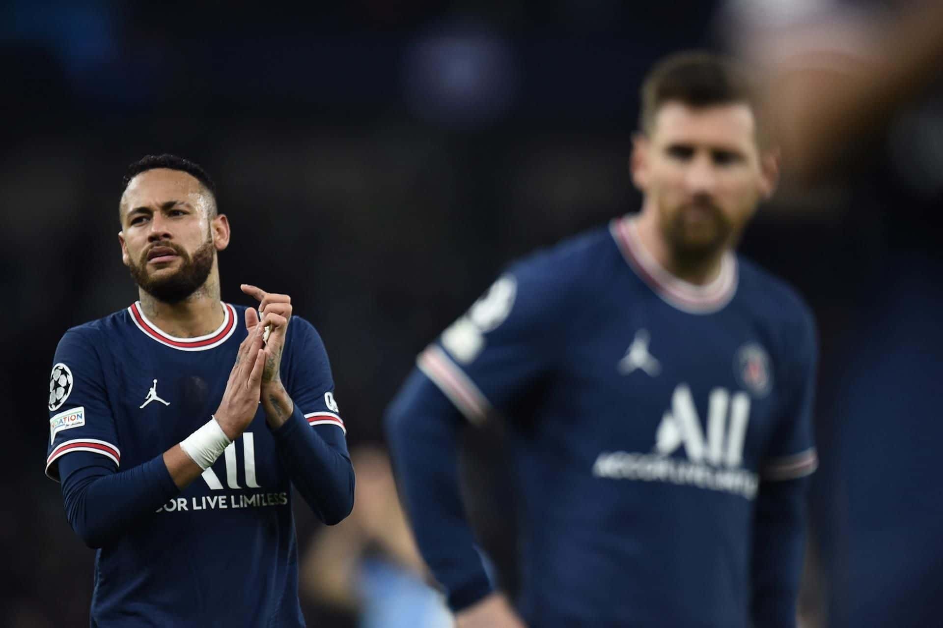 El conjunto francés se metió en octavos pero se le viene un futuro complicado en la Champions.