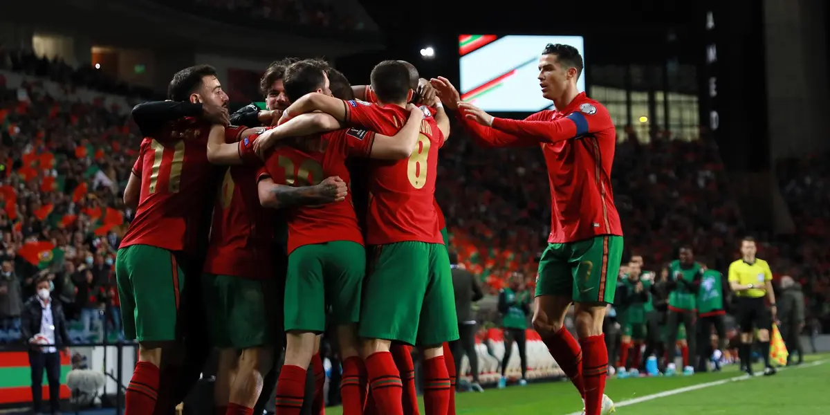 El conjunto luso se impuso ante Turquía por 3 a 1 y jugará el partido final del repechaje ante Macedonia del Norte, que venció a la Azzurra 1 a 0 y lo dejó afuera de Qatar 2022.